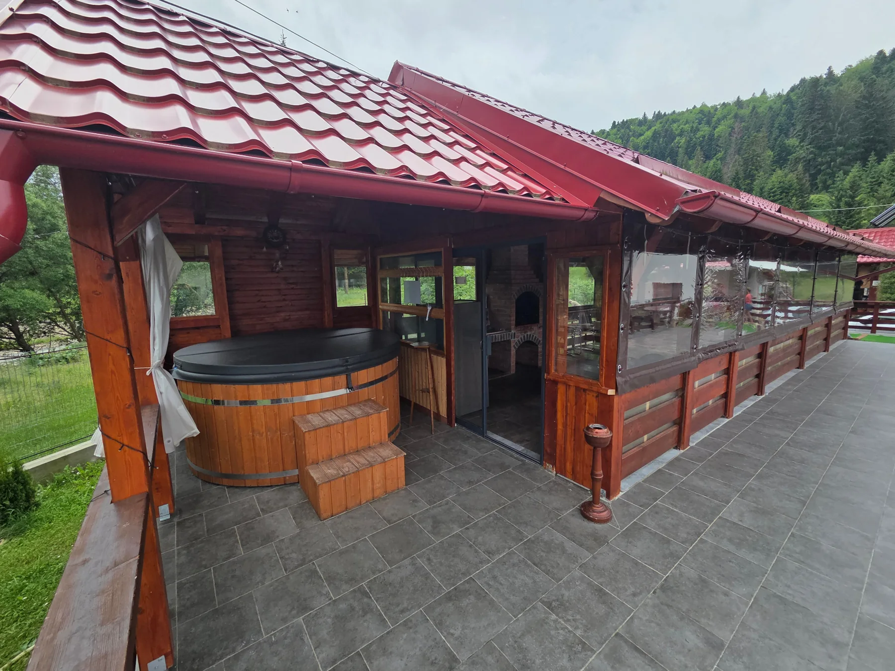 Ciubăr la Casa Flori